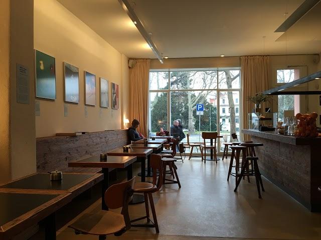 Cafe Oswaldz